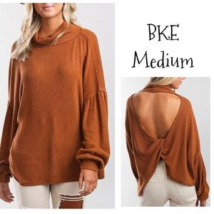 BKE~Brushed Knit Ribbed Turtleneck~Open Back~ Medium‎